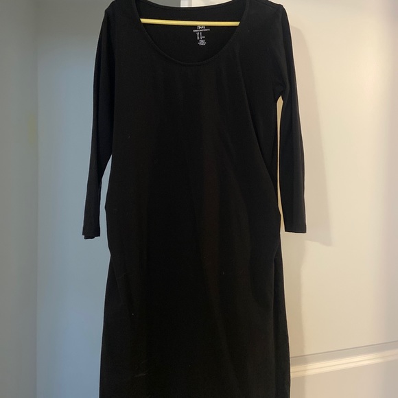 Maternity Dress - Picture 1 of 1